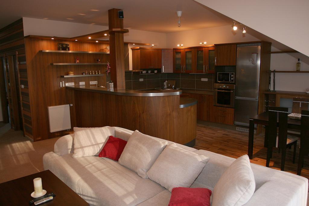 Apartman Bila Hora - Roudna Пльзень Экстерьер фото